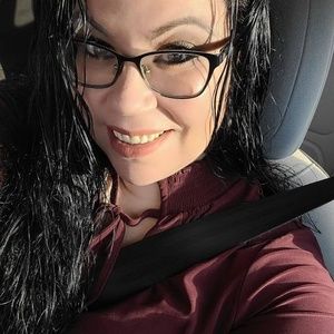 Meet your Posher, Frances